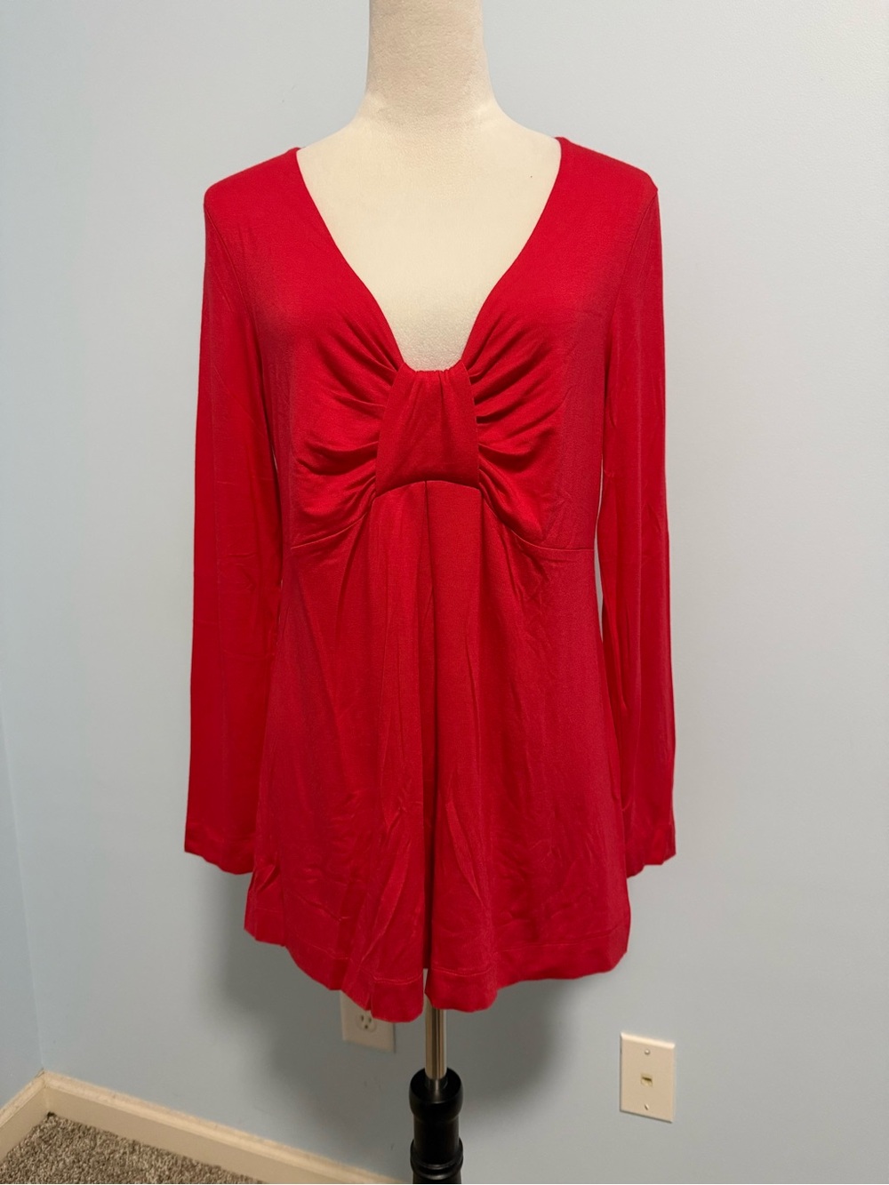 soft surroundings long sleeve v-neck Red top blouse size M